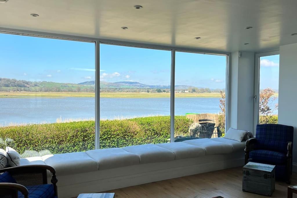 Shorepark - Waterfront Cottage With Stunning Views Dumfries Exteriör bild